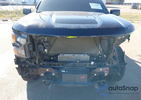 2024 Chevrolet Silverado 1500 from USA, damaged, VIN 3GCNDAEKXRG285633